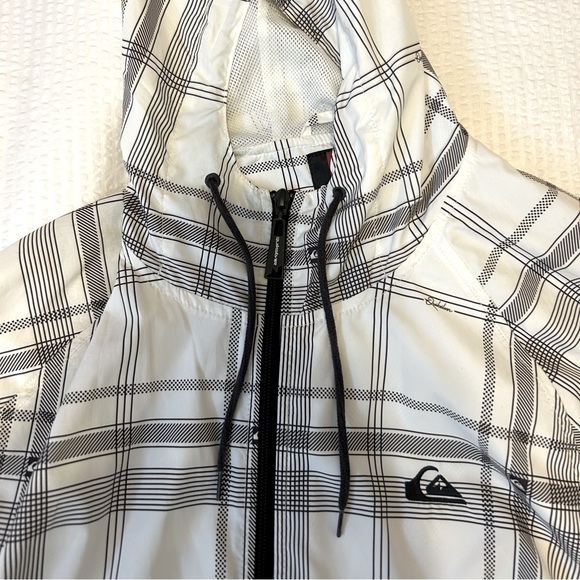 Quiksilver Men’s Windbreaker Rain Jacket (Medium) - Picture 2 of 7